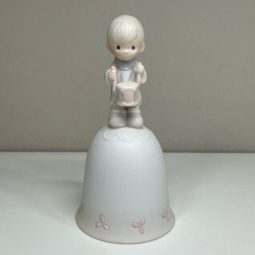 Precious Moments | 1982 | Annual Bell | E-2358